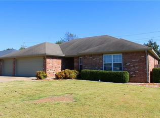 205 NW Freestone Way, Bentonville, AR 72712