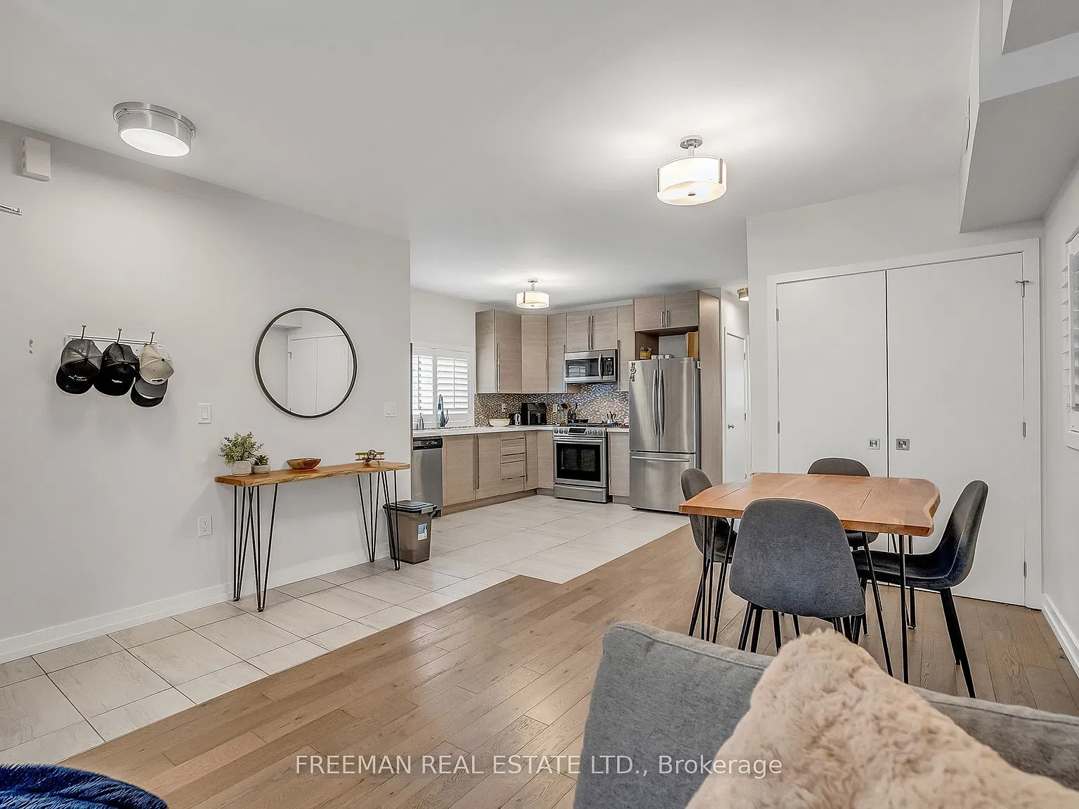 2 bed, $2,900 — Photo 2