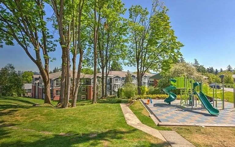 Shorewood — Photo 3