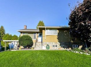 9686 Princess Dr, Surrey, BC V3V2T4