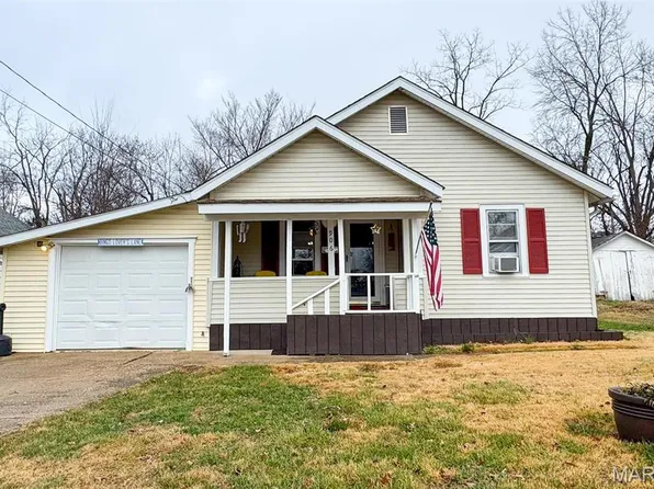 906 E Center St, Salem, MO 65560