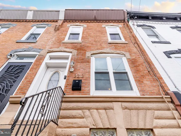 2212 Moore St, Philadelphia, PA 19145
