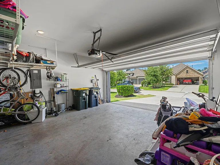 534 Cedar Harbor Ct — Photo 31