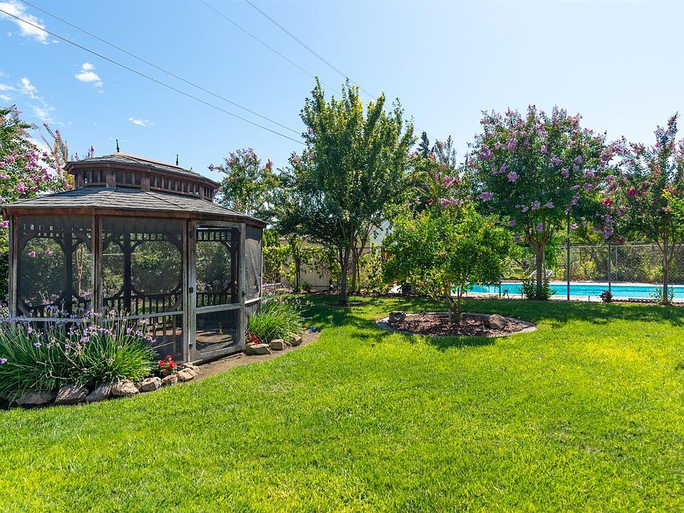 1st image of 5410 E Teixeira Dr