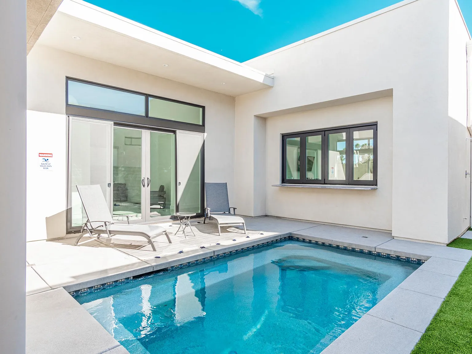 3 bed, 2210 sqft, $5,800 — Photo 4