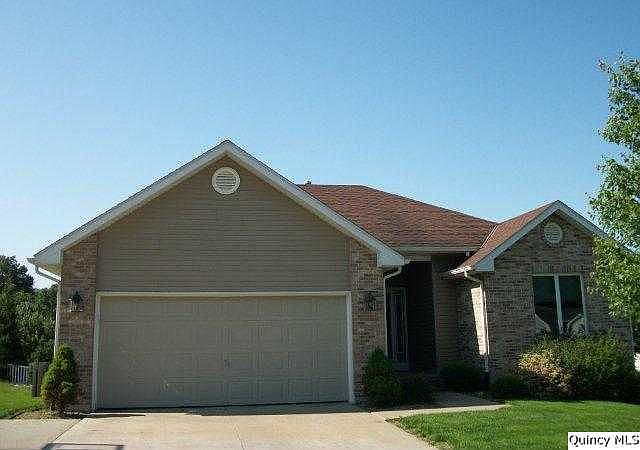 Home for Sale in Quincy, IL $177,900