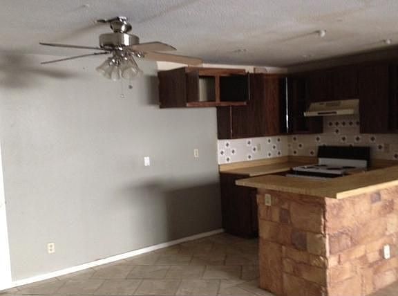 5th image of 25015 Peachland Ave Unit 142