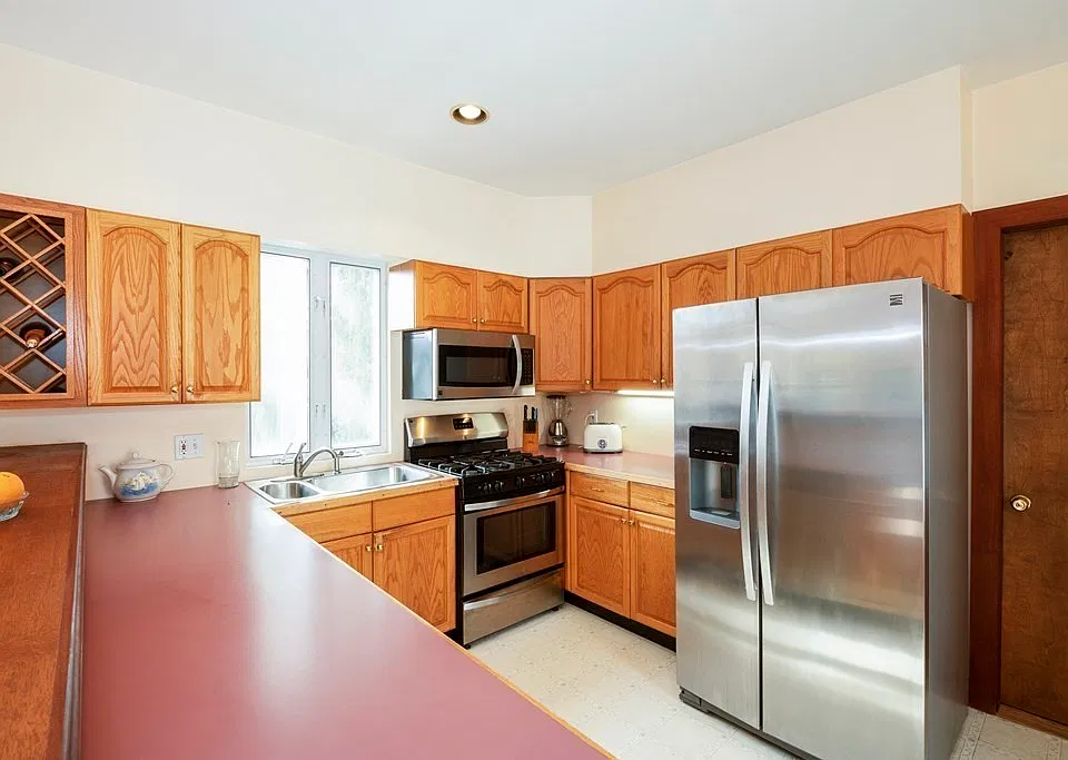 28 Washington St #2