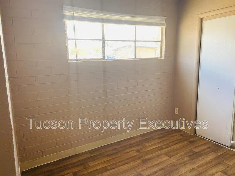 1 bed, 1.0 bath, 450 sqft, $650 — Photo 4
