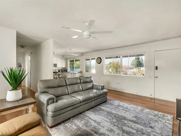 418 Nobel Ave #D — Photo 7