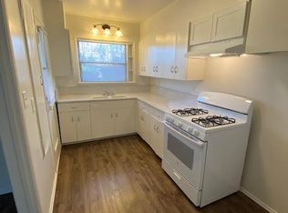 541 W Flora St APT 30, Ontario, CA 91762