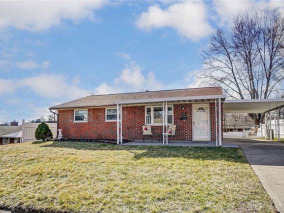 2nd image of 55 Sunny Ln