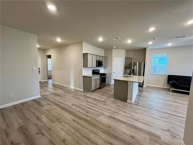 7535 1st Lake Dr — Photo 11