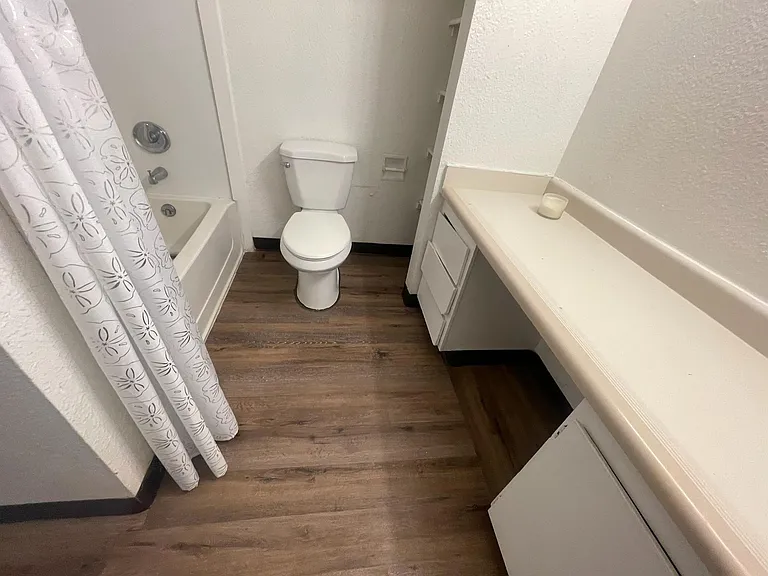 7613 9th Avenue Ct E #D — Photo 8