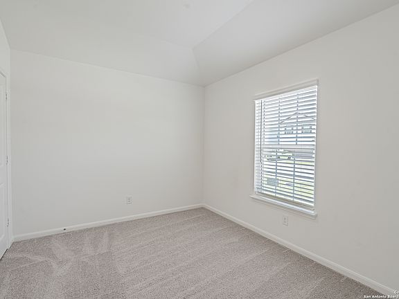 4th image of 11836 Luckey Villa