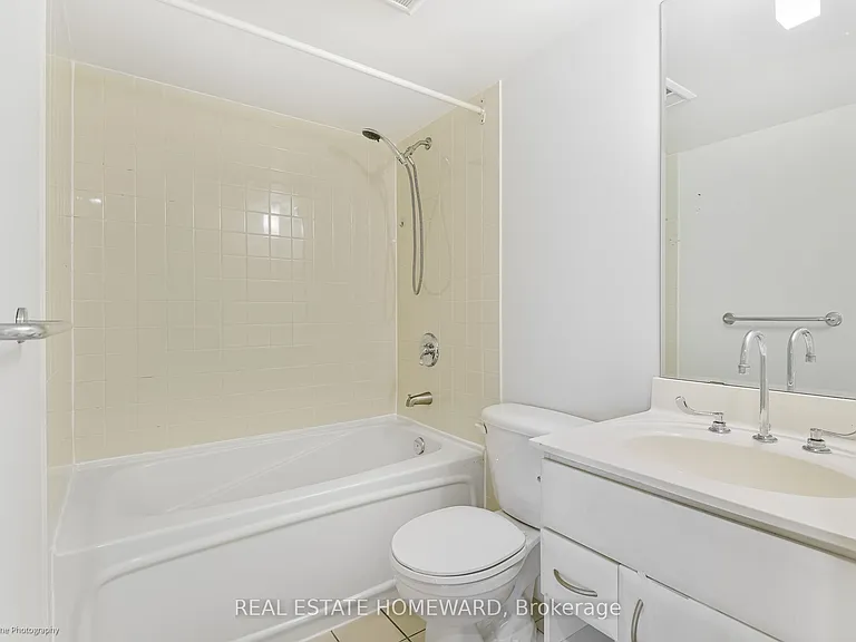 36 Lee Centre Dr #2615 — Photo 22