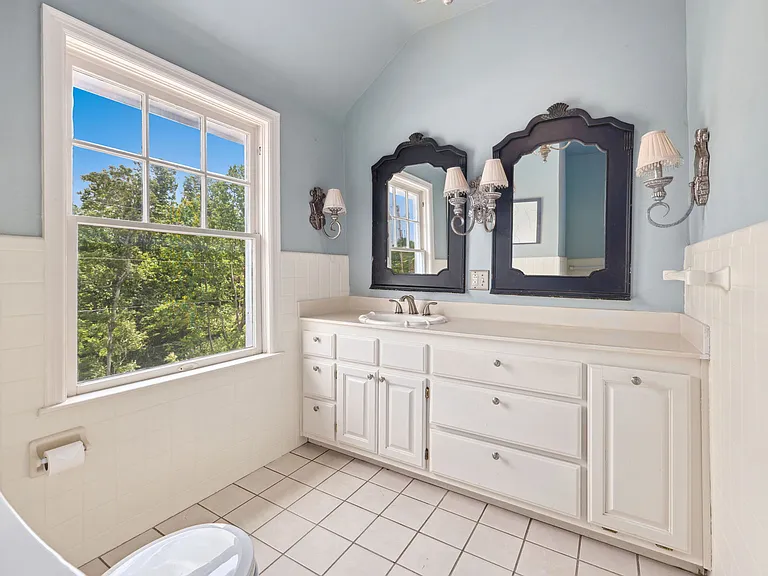 615 Prairie Creek Dr — Photo 16