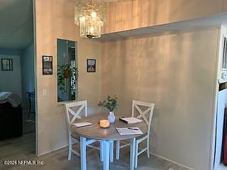 115 Greer Ln — Photo 8