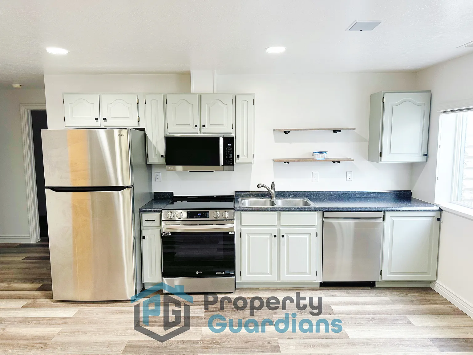 2786 South 1260 West - Syracuse - Basement Apartment — Photo 4