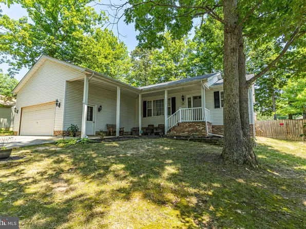 36001 Army Navy Dr, Mechanicsville, MD 20659