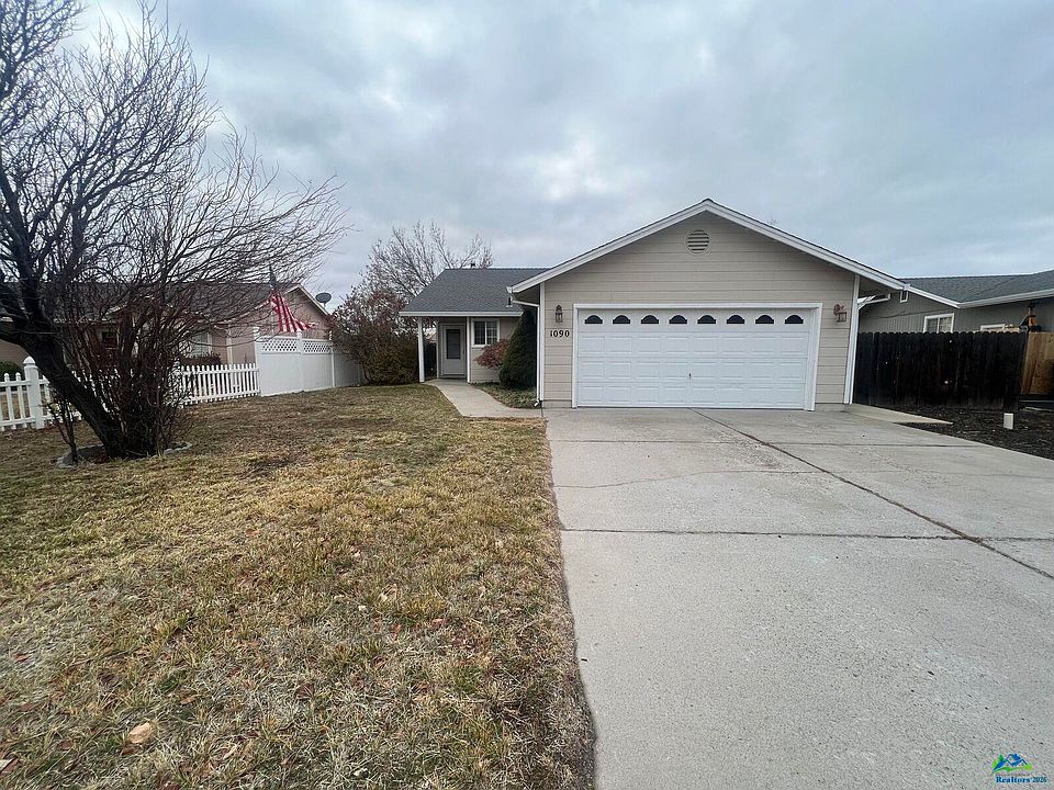 1st image of 1090 Shadow Mountain Dr