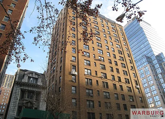 Rented by Warburg | media 26