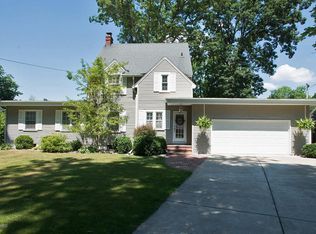 37 Sunnyside Dr, Battle Creek, MI 49015