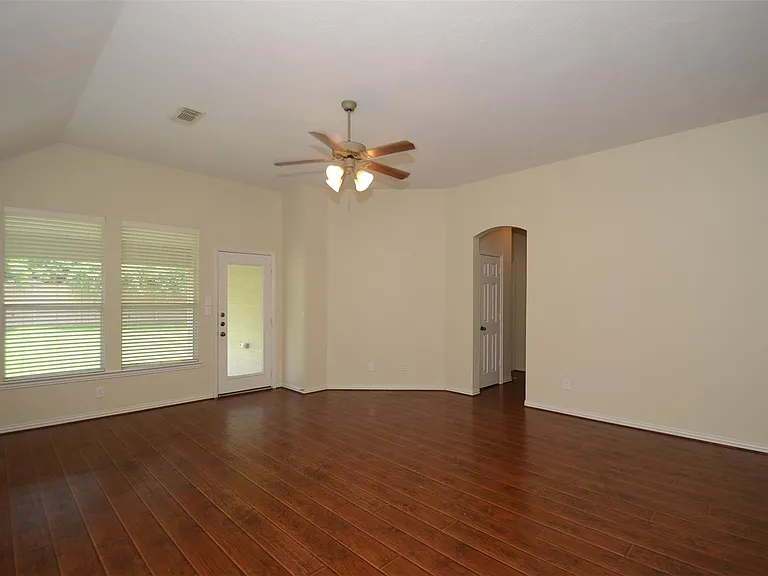 23207 Dewflower Dr — Photo 12