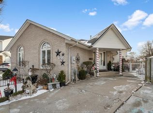 3652 Stephanie Ct, Windsor, ON N8W5G5