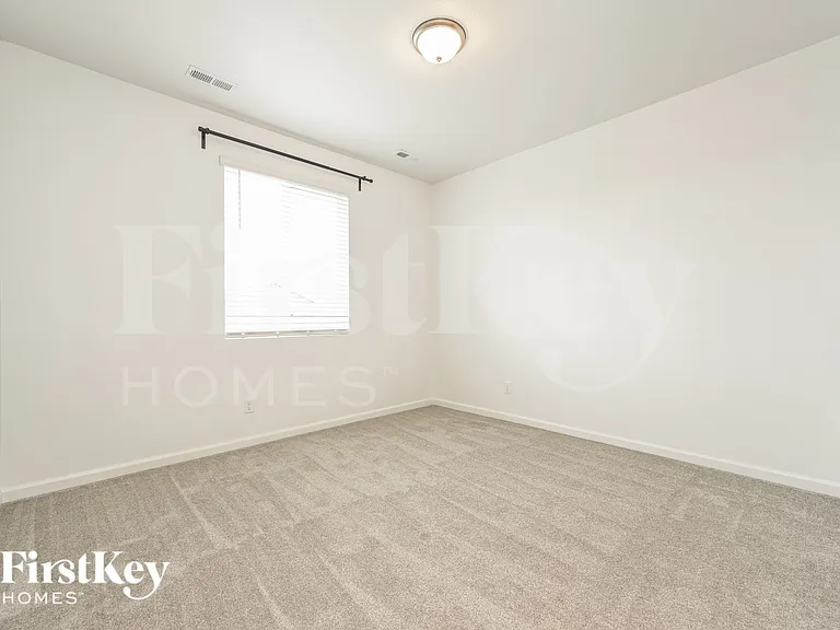 14693 Normande Dr — Photo 11