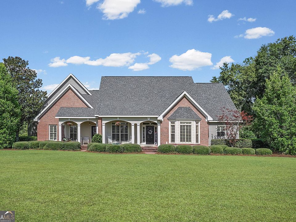 1st image of 488 Osierfield Dr