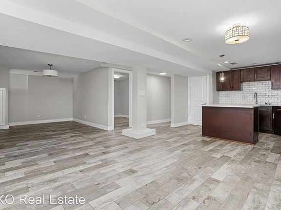 4th image of 4819 S Vincennes Ave #G