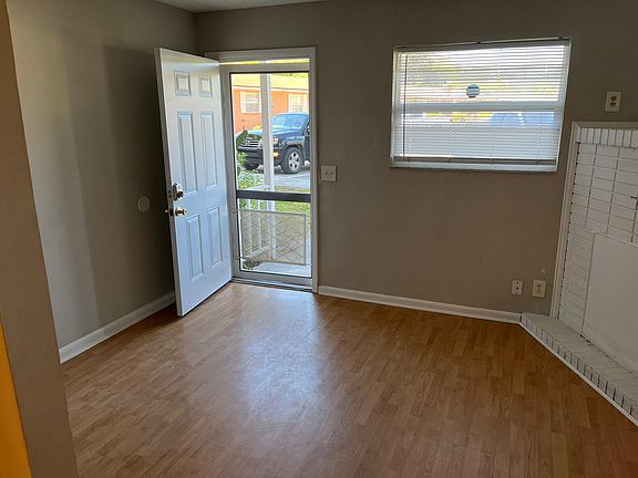 4th image of 8079 Parental Cir #8079
