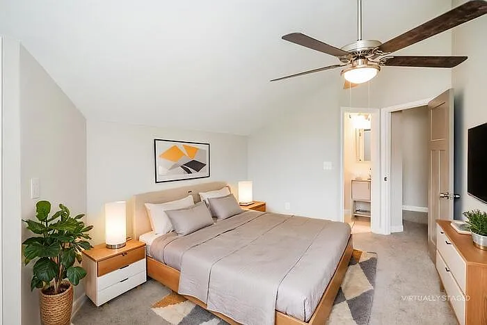 504 Highland Ct — Photo 12