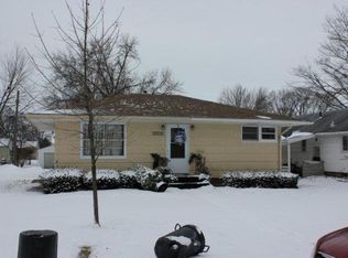 203 Pine St, Morrison, IL 61270