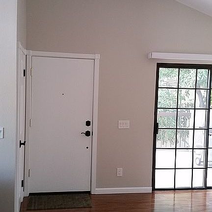 3rd image of 2384 Archwood Ln Unit 10