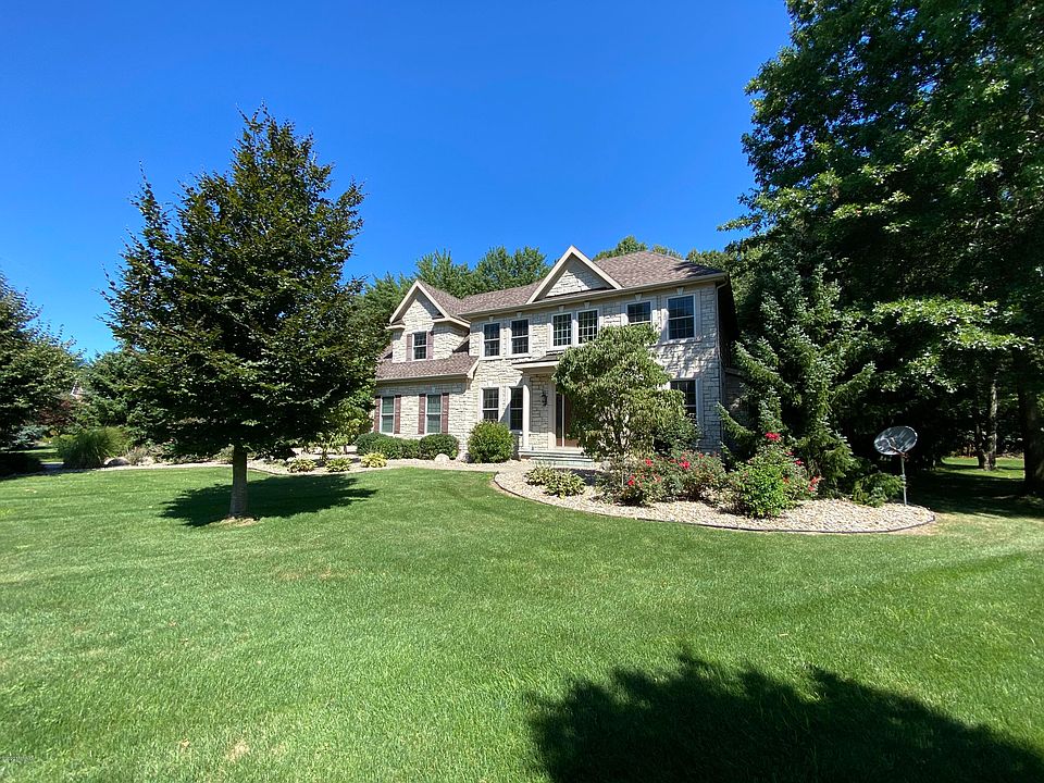 1st image of 2677 Jefferson Dr