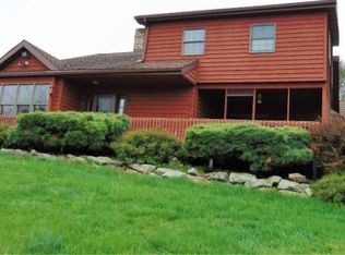 35 Evergreen Dr, New Ringgold, PA 17960