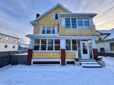 58-60 Brookline Ave, Holyoke, MA, 01040