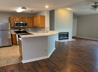 13715 N Richmond Park Dr #305, Jacksonville, FL 32224