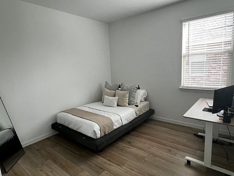 5929 Edward Dr — Photo 10
