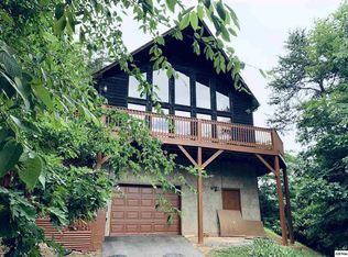 3022 Easy St, Sevierville, TN 37862