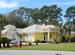 985 Shalimar Pointe Dr, Shalimar, FL 32579