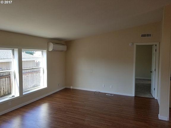 2nd image of 7300 NE 100th Ave Unit 8