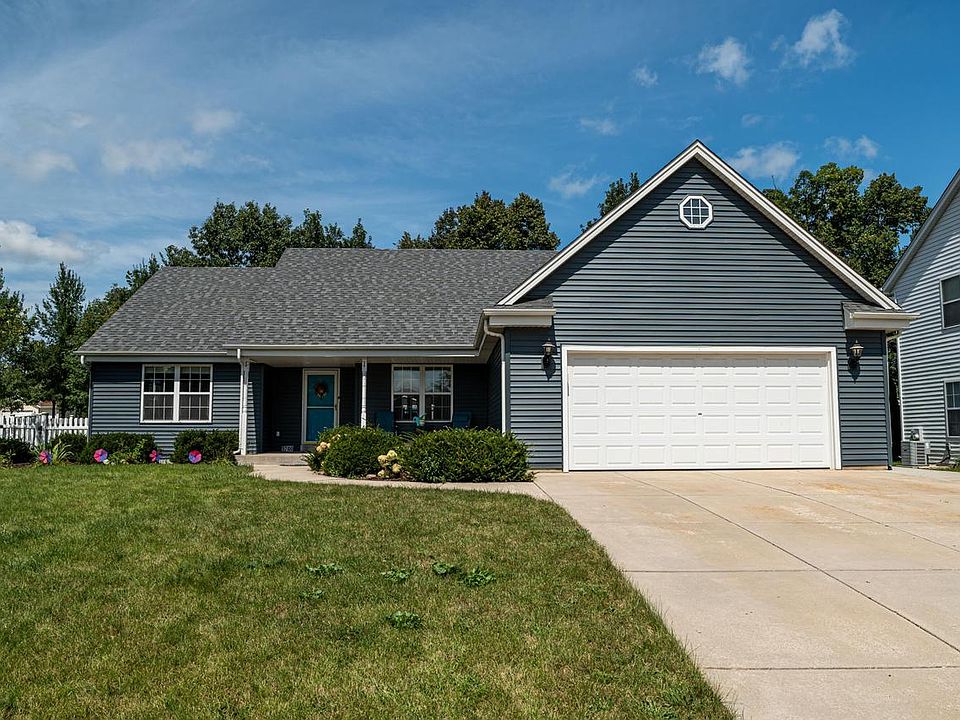 1st image of 700 East Jordan LANE