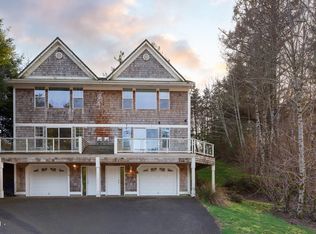 3965 NE 50th St, Lincoln City, OR