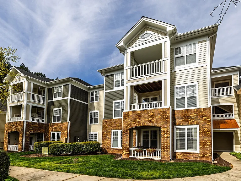 The Reserve at Meadowmont Apartments and Townhomes — Photo 64