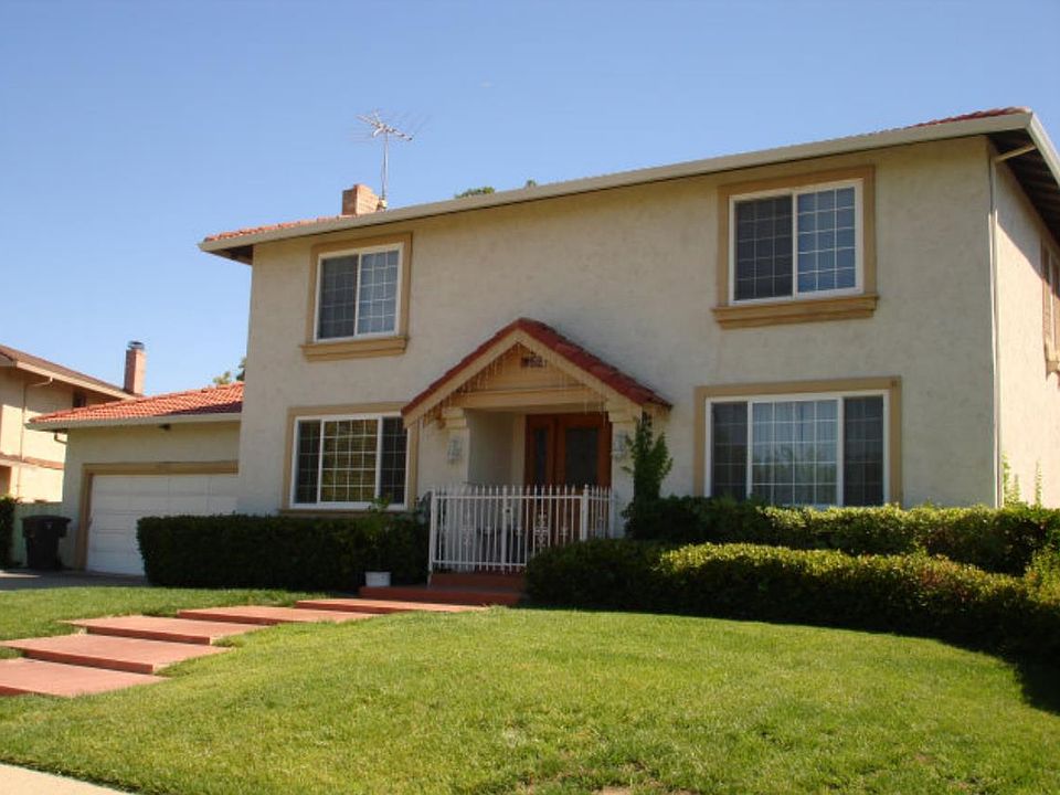 1st image of 18573 Emanuel Ct