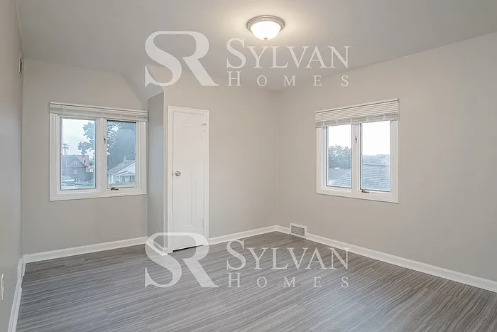 408 Tremont Ave — Photo 13