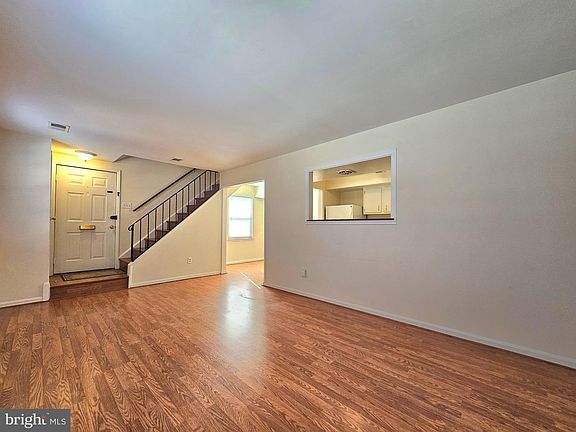 5th image of 8734 Walutes Cir #C